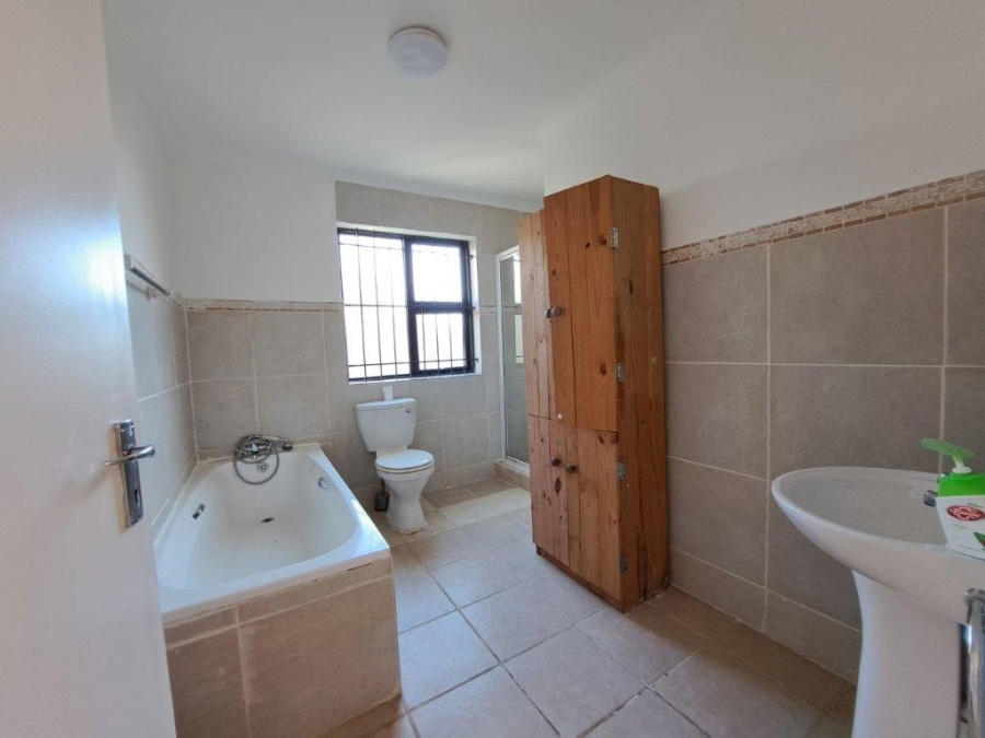 3 Bedroom Property for Sale in Mansfield Western Cape